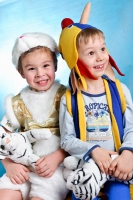 Портретная фотосессия в детском саду сразу после фоторепортажа новогоднего утреника. Фотографии детей на фотопроекте Игоря Губарева.